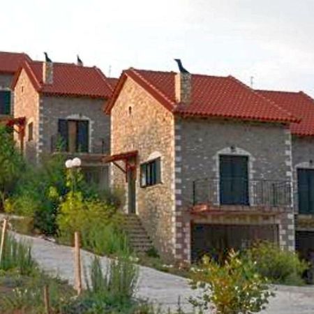 All Seasons Πέτρινες Παραδοσιακές Κατοικίες Kalawrita Zewnętrze zdjęcie