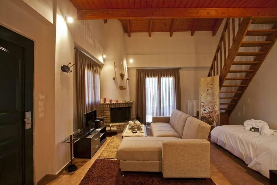 All Seasons Πέτρινες Παραδοσιακές Κατοικίες Kalawrita Zewnętrze zdjęcie